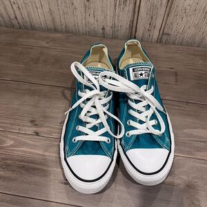 Converse Women's SIZE 9 CHUCK TAYLOR TEAL LOW TOP